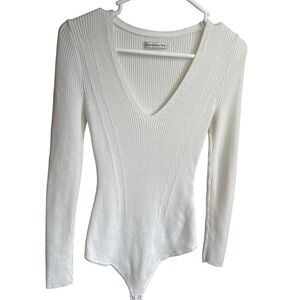 Abercrombie & Fitch ribbed V-Neck Sweater Bodysuit Cream Color Size Medium